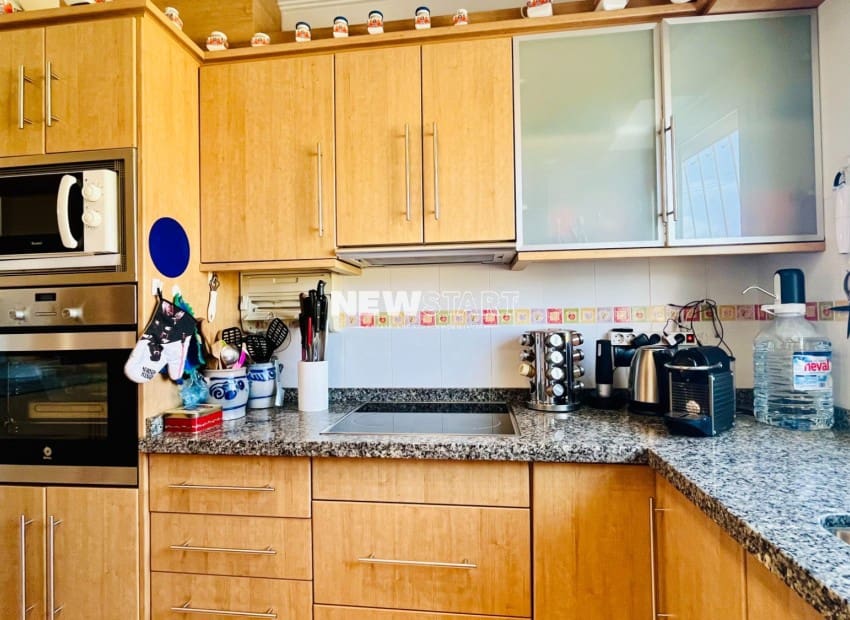 Chalet de 3 habitaciones en Ciudad Quesada en venta con piscina garaje - 399.000 € (Ref: 9237753)