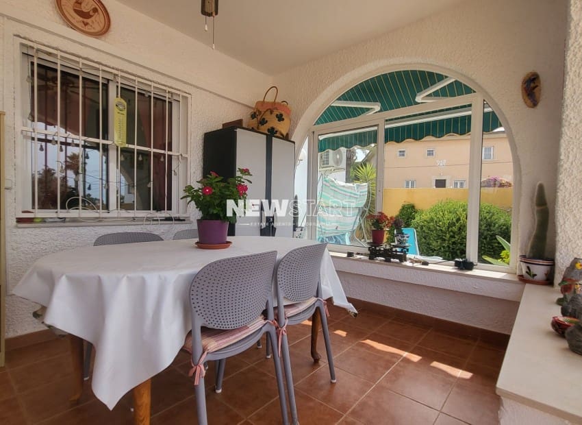Chalet de 3 habitaciones en Ciudad Quesada en venta con piscina garaje - 399.000 € (Ref: 9237753)