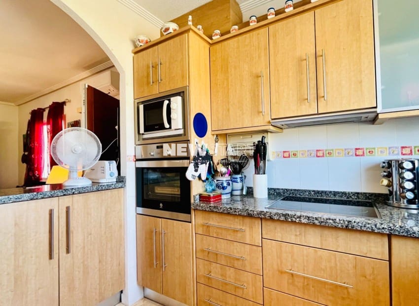 Chalet de 3 habitaciones en Ciudad Quesada en venta con piscina garaje - 399.000 € (Ref: 9237753)