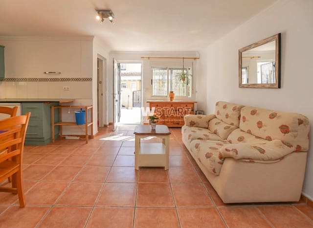 4 soveværelse Villa til salg i La Marina, Elche / Elx med swimmingpool - € 229.500 (Ref: 9270258)