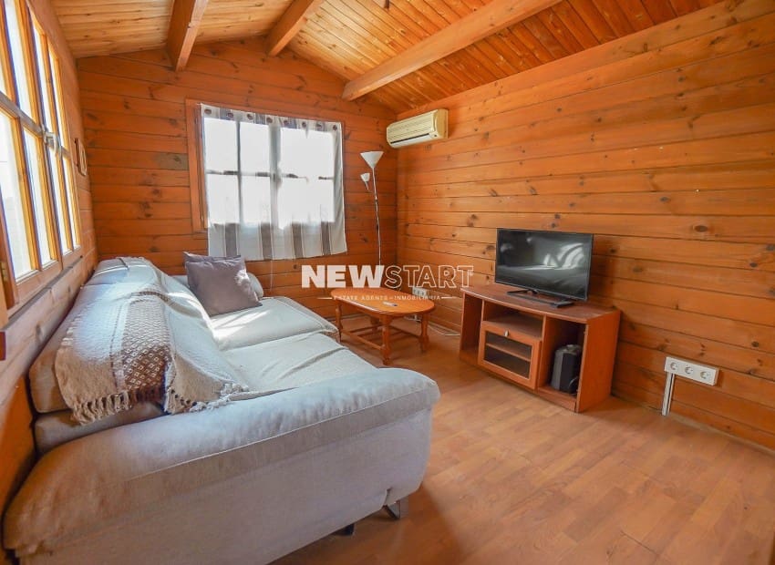 3 soveværelse Finca/Landehus til salg i Daimes med swimmingpool - € 165.000 (Ref: 9271455)