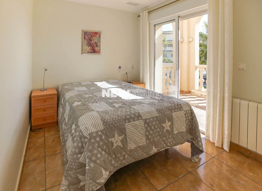 8 sypialnia Willa na sprzedaż w San Fulgencio z basenem - 950 000 € (Ref: 9278476)