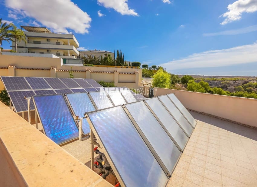 8 sypialnia Willa na sprzedaż w San Fulgencio z basenem - 950 000 € (Ref: 9278476)