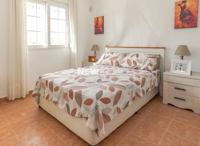 3 bedroom Villa for sale in San Fulgencio with pool - € 395,000 (Ref: 9301537)