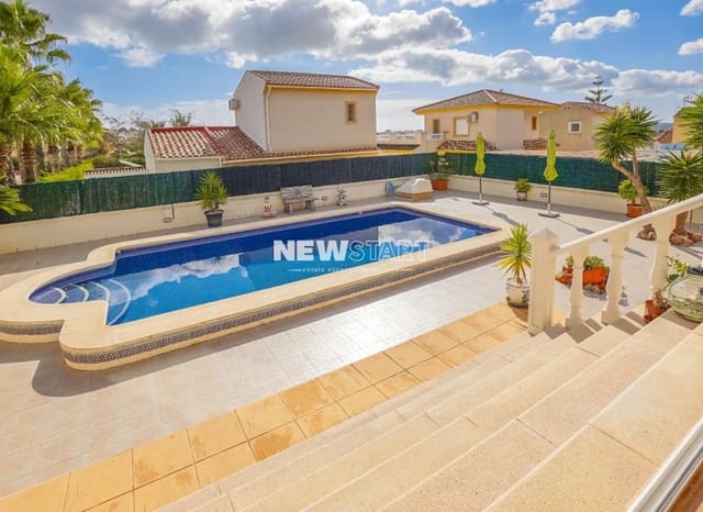 3 bedroom Villa for sale in San Fulgencio with pool - € 395,000 (Ref: 9301537)