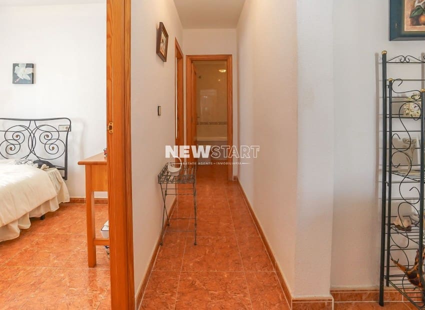 3 soverom Rekkehus til salgs i La Marina med svømmebasseng - € 169 000 (Ref: 9328553)