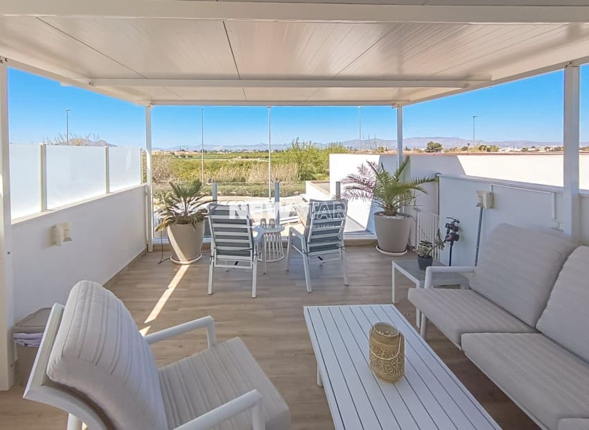 2 soverom Villa til salgs i Daya Nueva med svømmebasseng - € 359 000 (Ref: 9349785)