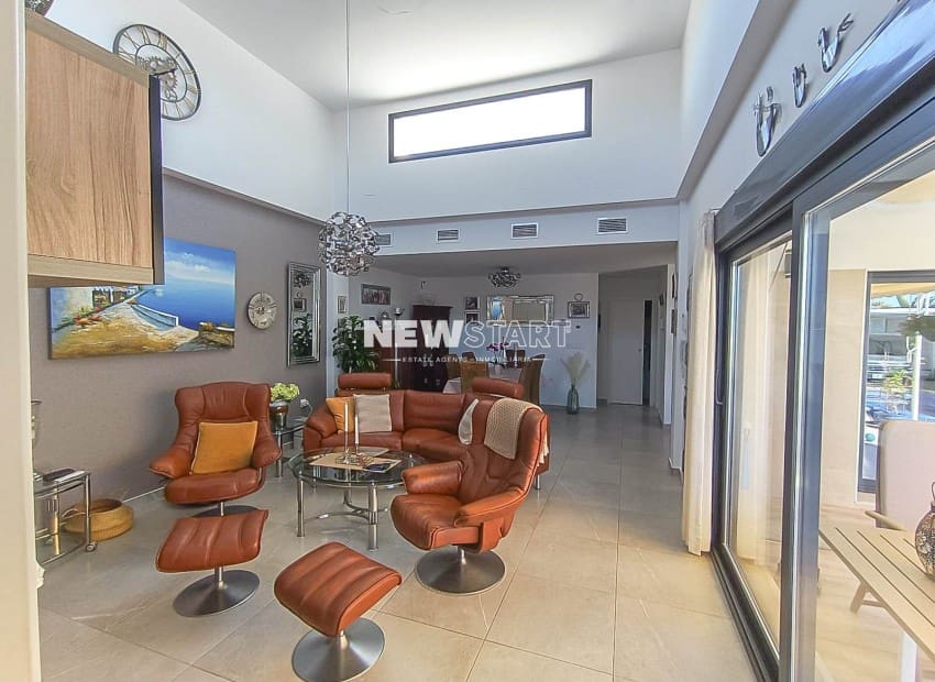 2 soverom Villa til salgs i Daya Nueva med svømmebasseng - € 359 000 (Ref: 9349785)