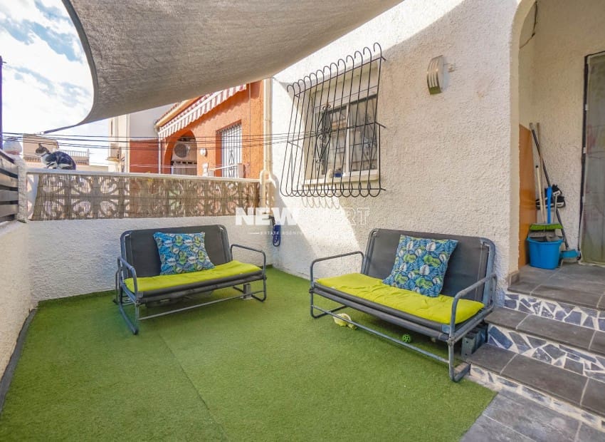 2 bedroom Bungalow for sale in La Marina with garage - € 119,000 (Ref: 9360479)