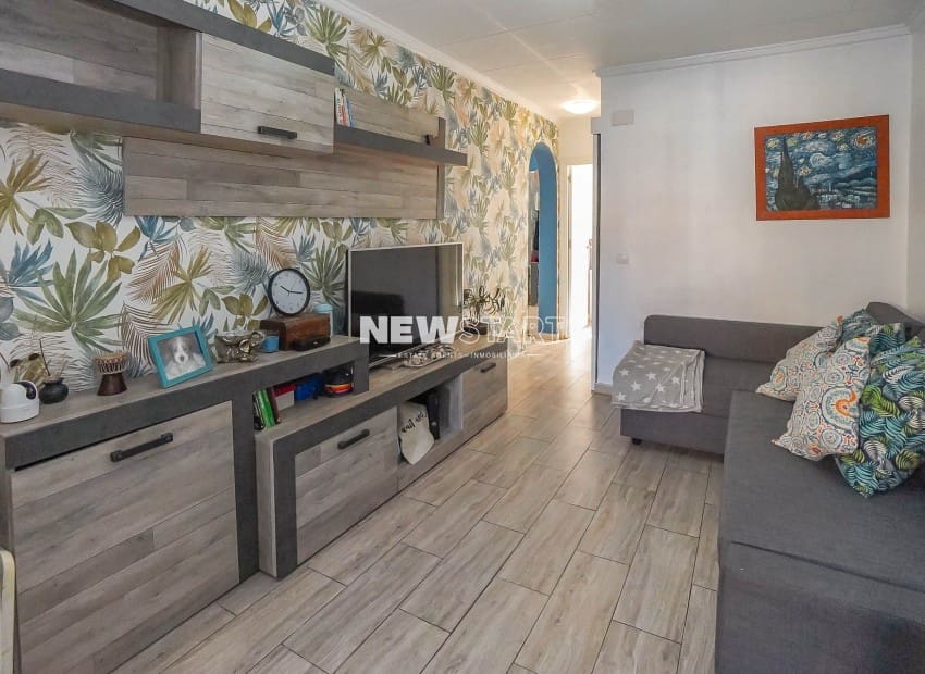 2 bedroom Bungalow for sale in La Marina with garage - € 119,000 (Ref: 9360479)