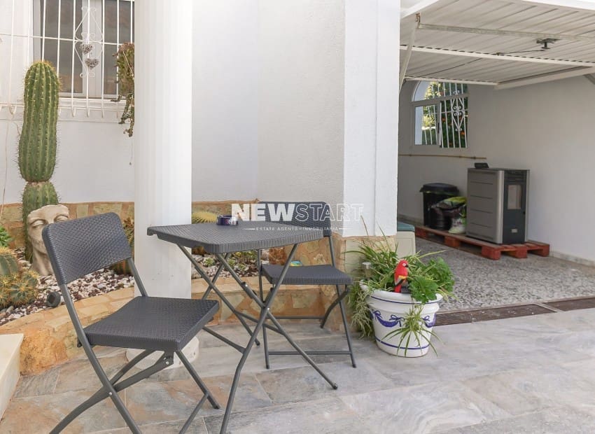 Chalet de 3 habitaciones en San Fulgencio en venta con piscina garaje - 595.000 € (Ref: 9388491)