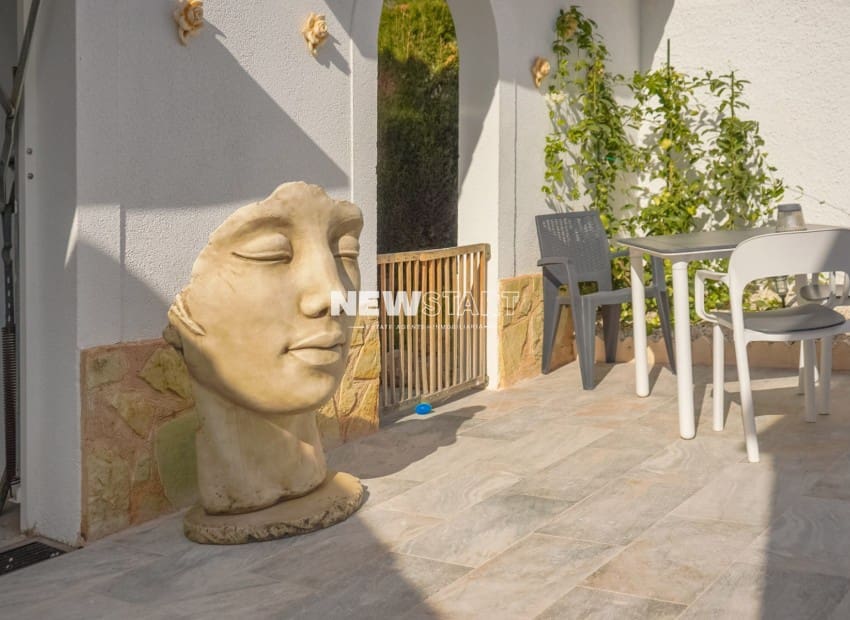 Chalet de 3 habitaciones en San Fulgencio en venta con piscina garaje - 595.000 € (Ref: 9388491)