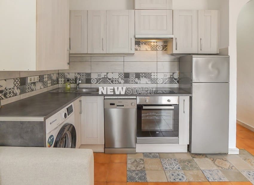 1 makuuhuone Bungalow myytävänä paikassa La Marina mukana 
autotalli - 89 000 € (Ref: 9388492)