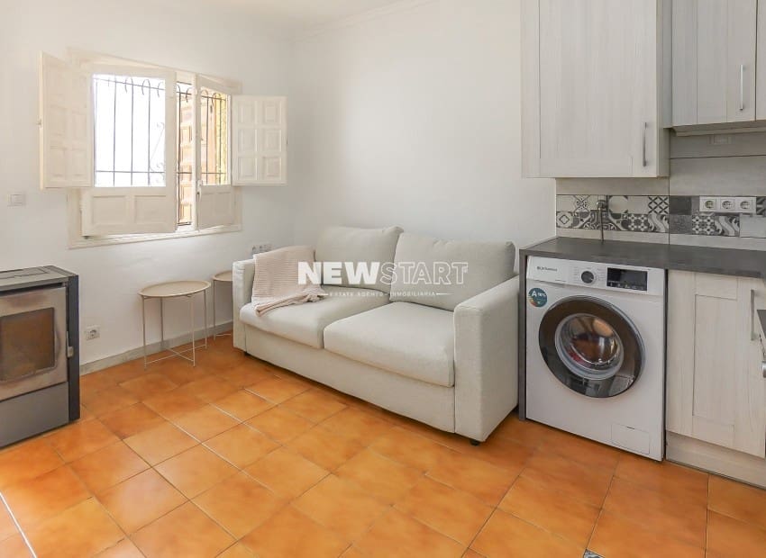 1 makuuhuone Bungalow myytävänä paikassa La Marina mukana 
autotalli - 89 000 € (Ref: 9388492)