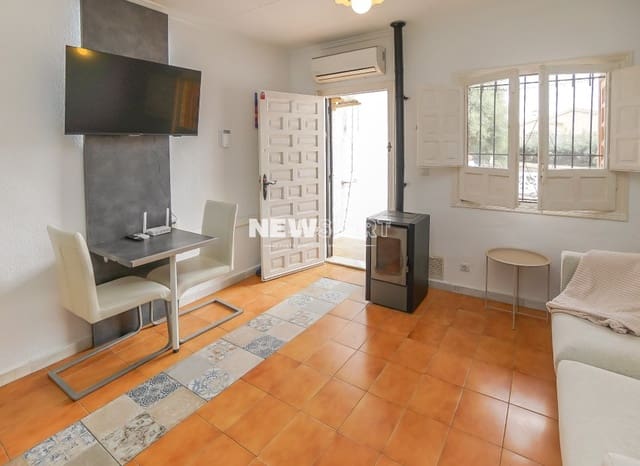 1 soveværelse Bungalow til salg i La Marina, Elche / Elx med garage - € 89.000 (Ref: 9388492)