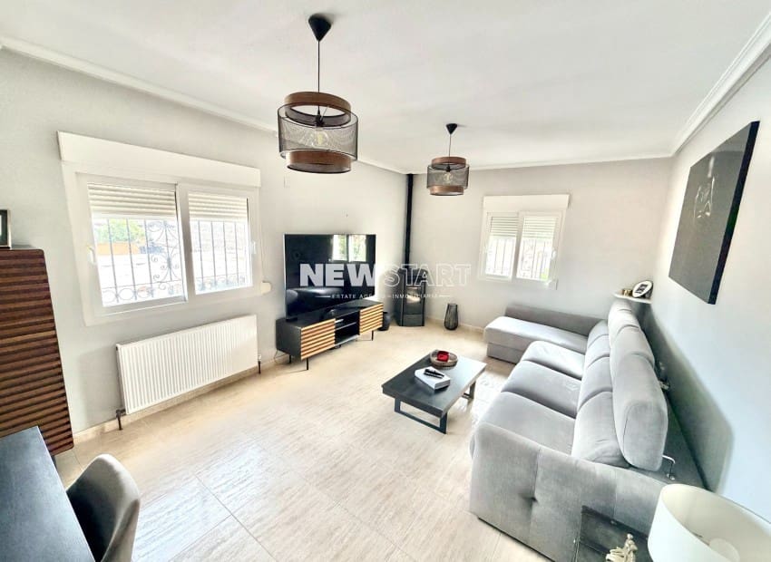 3 chambre Villa/Maison à vendre à La Marina avec piscine garage - 359 999 € (Ref: 9396545)