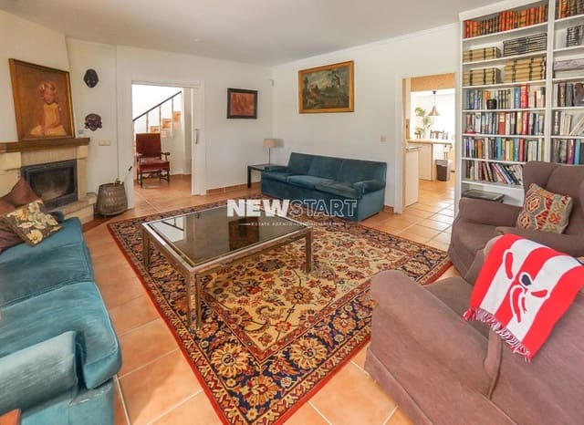 Chalet de 6 habitaciones en San Fulgencio en venta con piscina garaje - 620.000 € (Ref: 9396546)