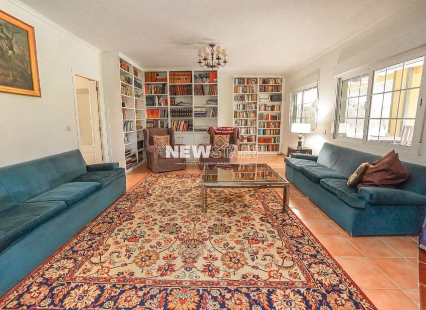 Chalet de 6 habitaciones en San Fulgencio en venta con piscina garaje - 620.000 € (Ref: 9396546)