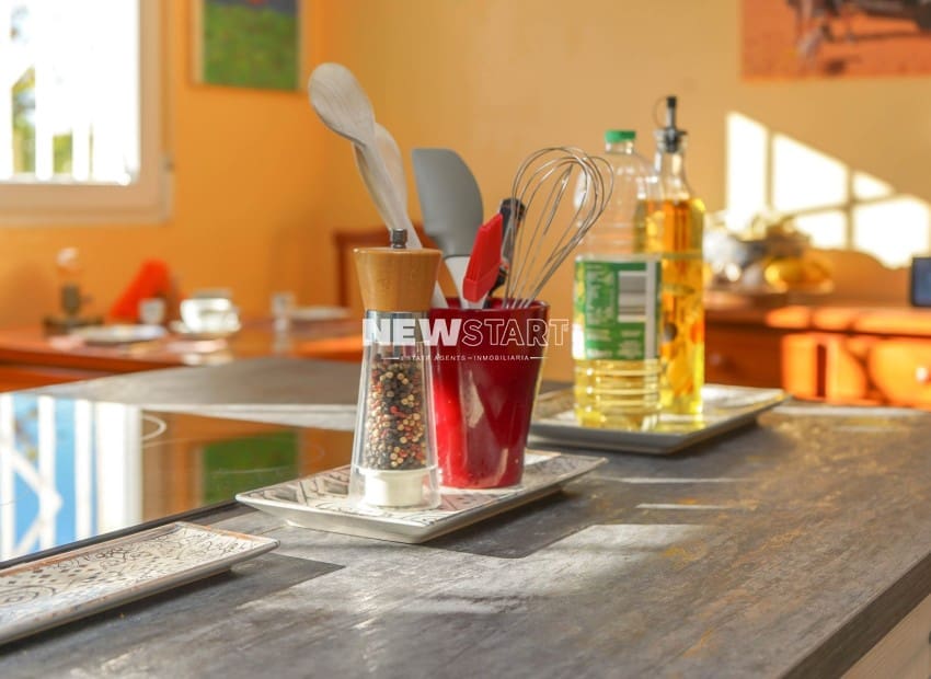 3 quarto Moradia para venda em La Marina del Pinet com piscina - 395 000 € (Ref: 9426513)