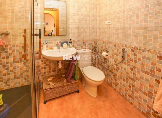 2 chambre Appartement à vendre à La Marina, Elche / Elx avec piscine garage - 105 000 € (Ref: 9466188)