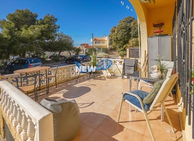 1 soveværelse Bungalow til salg i La Marina, Elche / Elx med garage - € 70.000 (Ref: 9521505)