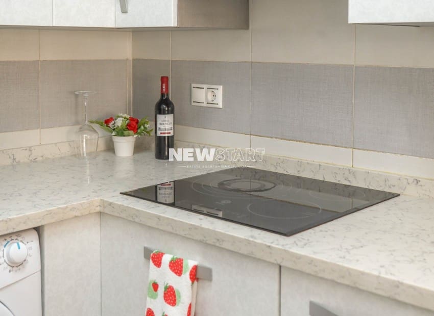 3 bedroom Apartment for sale in La Marina del Pinet with pool garage - € 165,000 (Ref: 9521816)