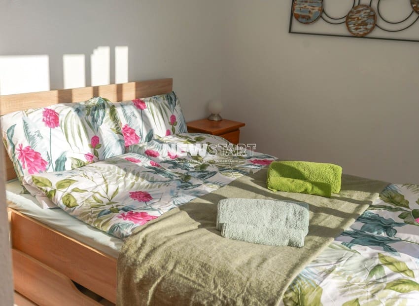 3 bedroom Apartment for sale in La Marina del Pinet with pool garage - € 165,000 (Ref: 9521816)