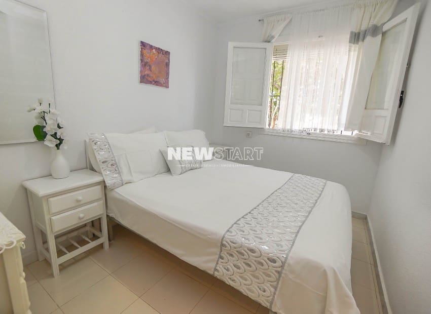 2 slaapkamer Bungalow te koop in La Marina - € 125.000 (Ref: 9525593)