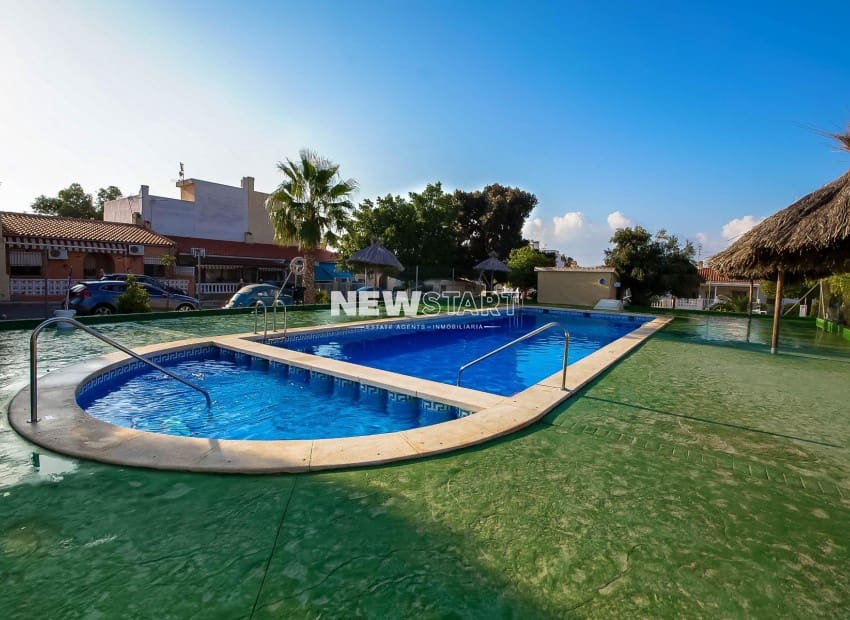 2 bedroom Bungalow for sale in La Marina with pool - € 118,500 (Ref: 9525593)