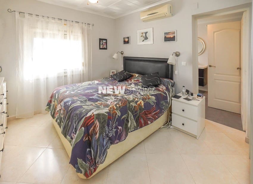 2 chambre Villa/Maison à vendre à San Fulgencio avec piscine - 230 000 € (Ref: 9535137)