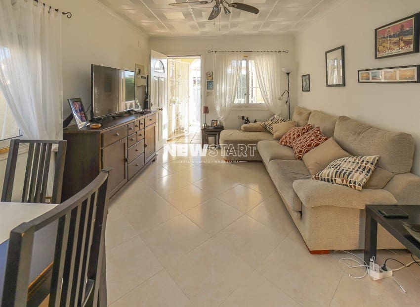 2 chambre Villa/Maison à vendre à San Fulgencio avec piscine - 230 000 € (Ref: 9535137)