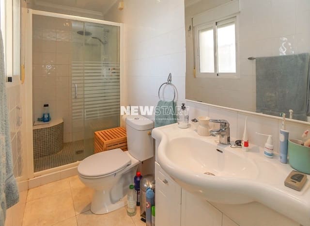 2 chambre Villa/Maison à vendre à San Fulgencio avec piscine - 230 000 € (Ref: 9535137)