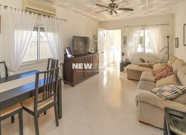 2 chambre Villa/Maison à vendre à San Fulgencio avec piscine - 230 000 € (Ref: 9535137)