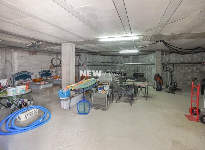 3 bedroom Villa for sale in La Marina with pool garage - € 425,000 (Ref: 9539611)