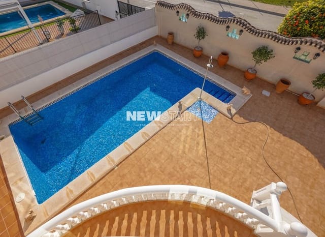 3 bedroom Villa for sale in La Marina, Elche / Elx with pool garage - € 425,000 (Ref: 9539611)
