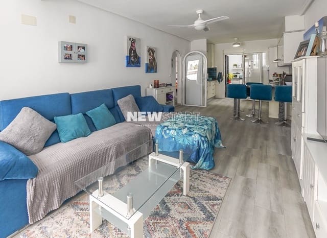 3 sypialnia Willa na sprzedaż w La Marina, Elche / Elx z basenem - 199 000 € (Ref: 9566209)