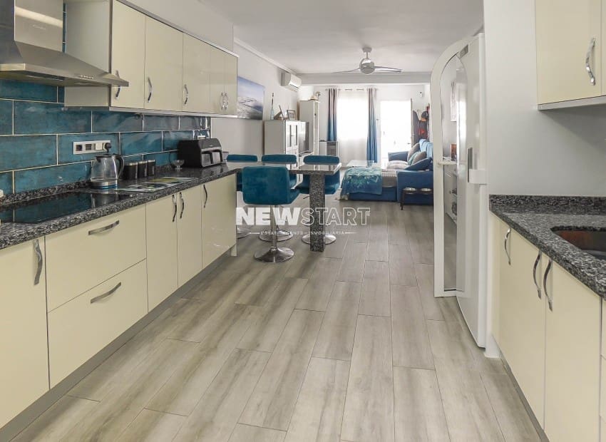 3 sypialnia Willa na sprzedaż w La Marina z basenem - 199 000 € (Ref: 9566209)