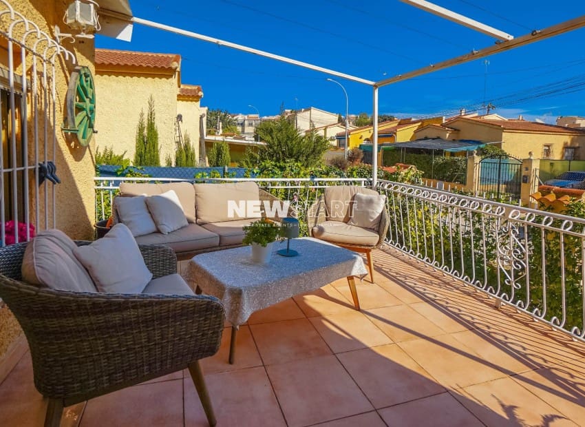 3 sypialnia Willa na sprzedaż w San Fulgencio z garażem - 199 000 € (Ref: 9571940)