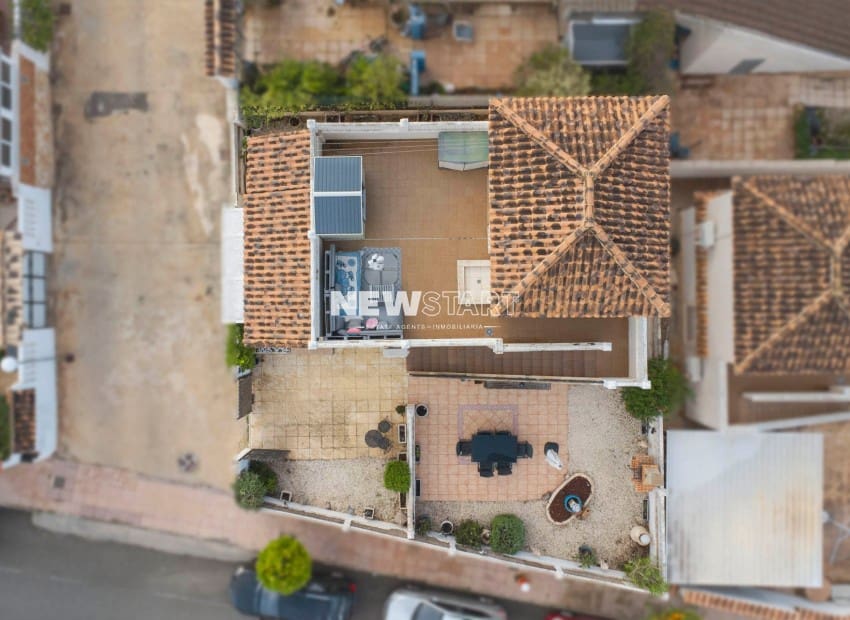 3 makuuhuone Huvila myytävänä paikassa La Marina mukana uima-altaan - 219 950 € (Ref: 9586777)