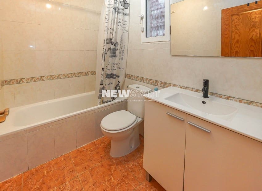 3 makuuhuone Huvila myytävänä paikassa San Fulgencio mukana uima-altaan - 179 000 € (Ref: 9586778)