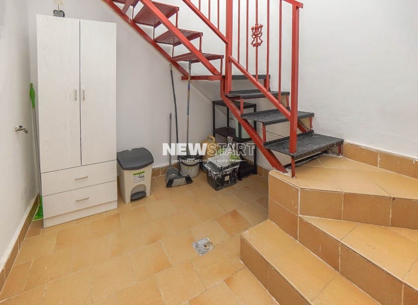 3 makuuhuone Huvila myytävänä paikassa San Fulgencio mukana uima-altaan - 179 000 € (Ref: 9586778)