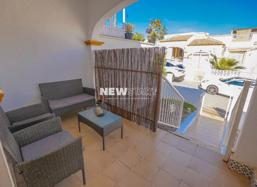 3 makuuhuone Huvila myytävänä paikassa San Fulgencio mukana uima-altaan - 179 000 € (Ref: 9586778)