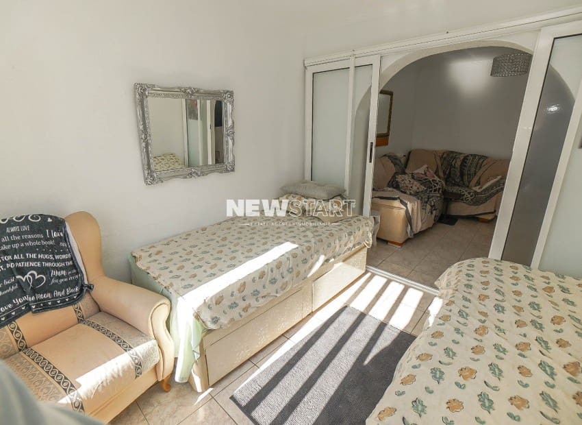 2 makuuhuone Bungalow myytävänä paikassa San Fulgencio - 112 000 € (Ref: 9598109)