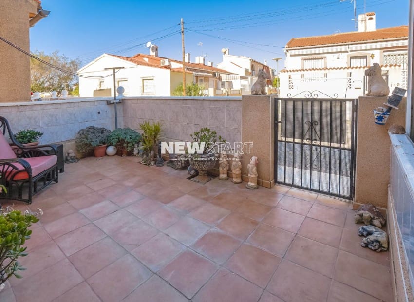 2 makuuhuone Bungalow myytävänä paikassa San Fulgencio - 112 000 € (Ref: 9598109)