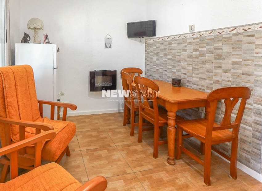 2 makuuhuone Bungalow myytävänä paikassa San Fulgencio - 112 000 € (Ref: 9598109)