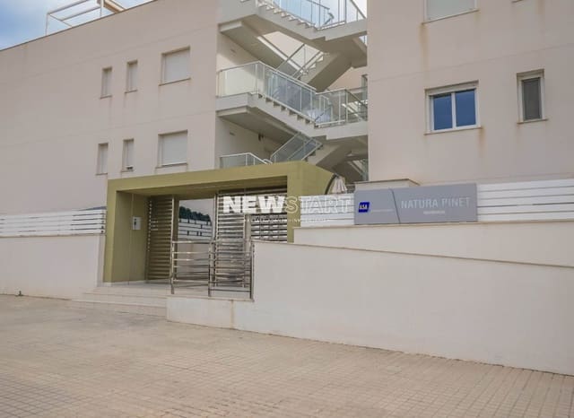 Apartamento de 2 habitaciones en La Marina, Elche / Elx en venta con piscina garaje - 249.000 € (Ref: 9603340)