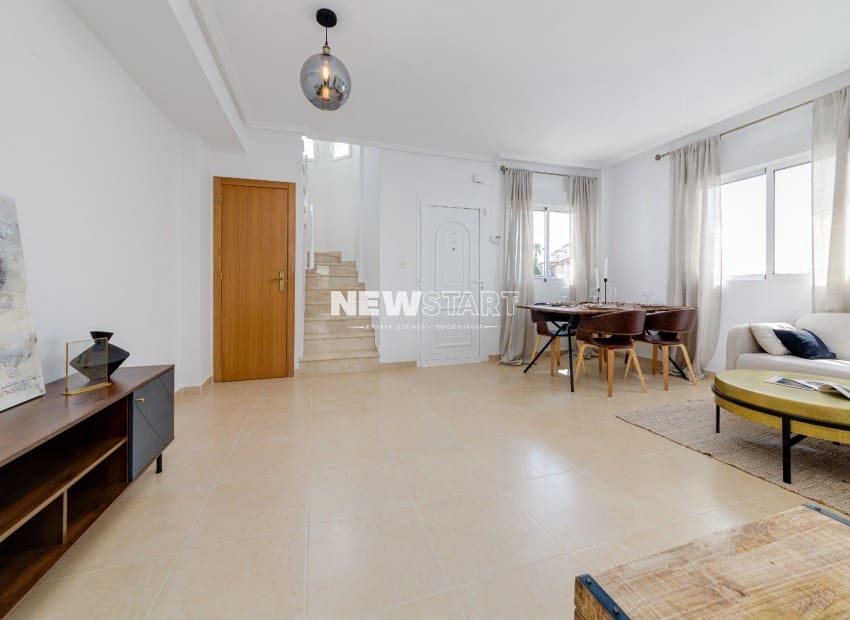 3 slaapkamer Villa te koop in San Fulgencio met zwembad - € 275.000 (Ref: 9618612)