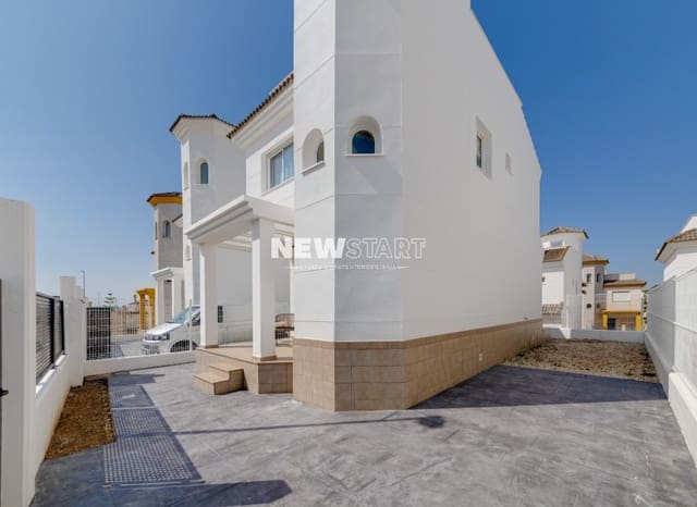 3 slaapkamer Villa te koop in San Fulgencio met zwembad - € 275.000 (Ref: 9618612)