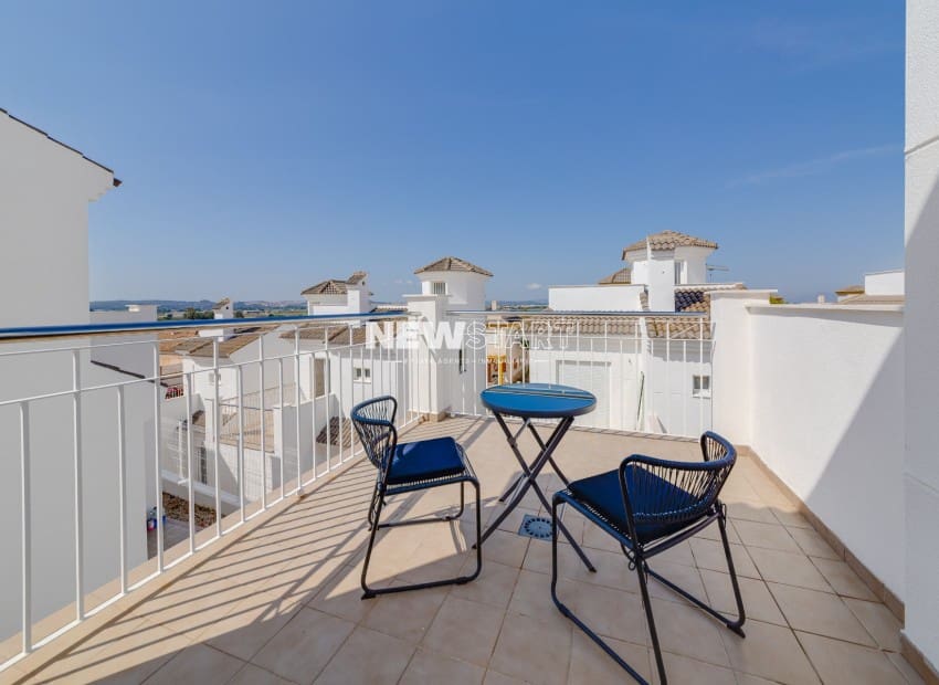 3 slaapkamer Villa te koop in San Fulgencio met zwembad - € 275.000 (Ref: 9618612)