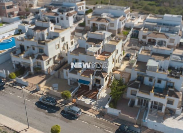 3 slaapkamer Halfvrijstaande villa te koop in San Fulgencio met zwembad - € 180.000 (Ref: 9671257)